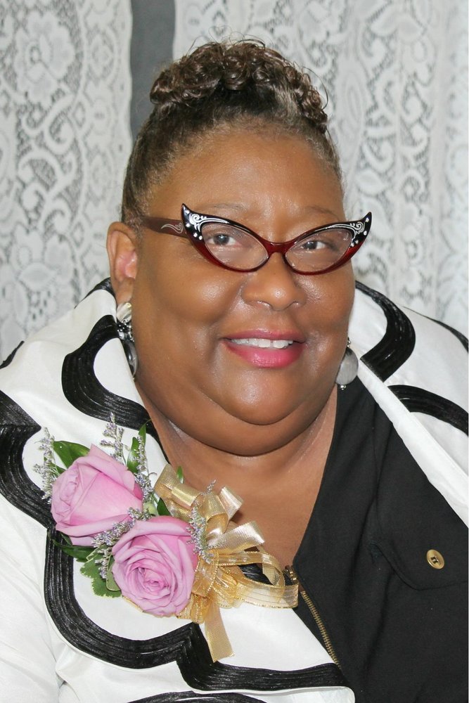 Dr. Robyn Turner